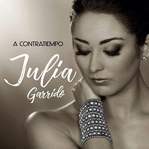 Julia Garrido - A Contratiempo (2018)