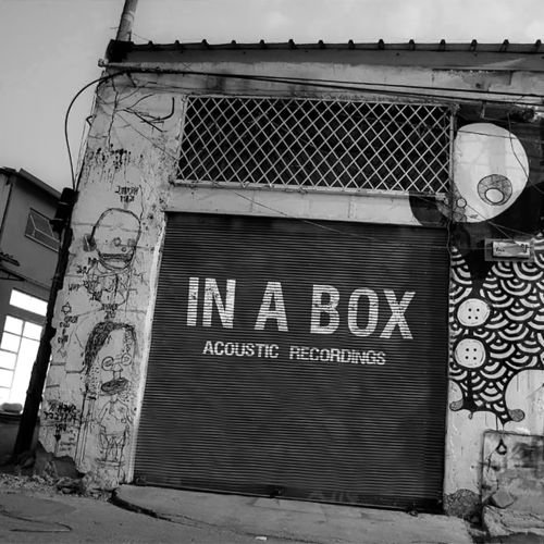 Asaf Avidan & the Mojos - Avidan in a box : Live Acoustic Recordings (2012)