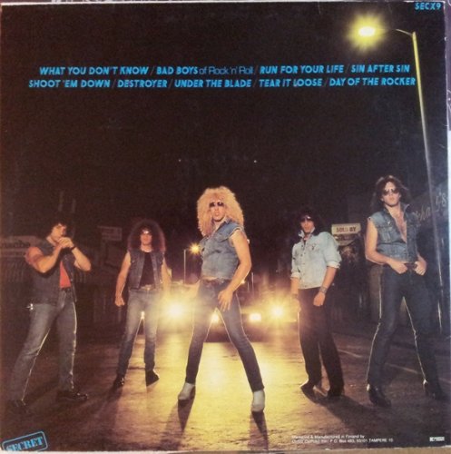 Twisted Sister - Under The Blade (1982) {2496 UK First Press LP, Secret Records, SECX9}