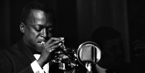 Miles Davis - Miles in France 1963 & 1964 - Miles Davis Quintet: The Bootleg Series, Vol. 8 (2024)