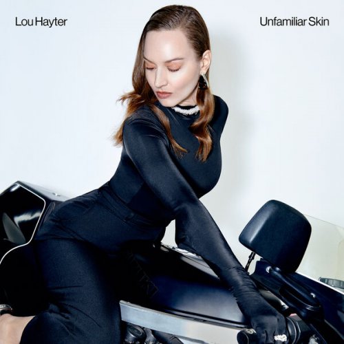 Lou Hayter - Unfamiliar Skin (2024) Hi-Res